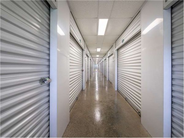 Extra Space Storage - 0472 - Austin - McNeil Dr - 6512 Mcneil Drive