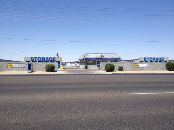 A-American Self Storage - Ridgecrest - 200 E Ridgecrest Blvd