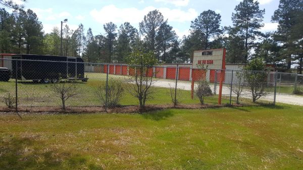 Burgaw Storage - 6015 North Carolina 53