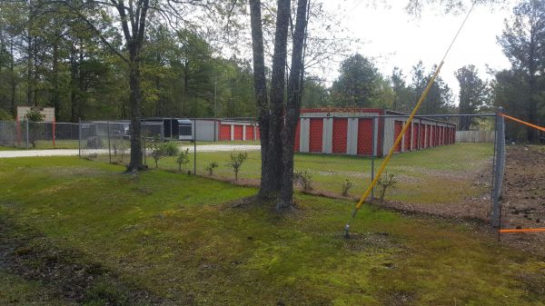 Burgaw Storage - 6015 North Carolina 53