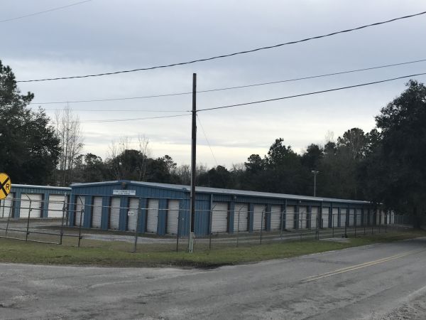 Ridgeland Storage - 304 Adams Street