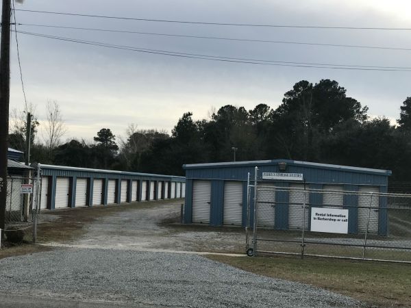 Ridgeland Storage - 304 Adams Street