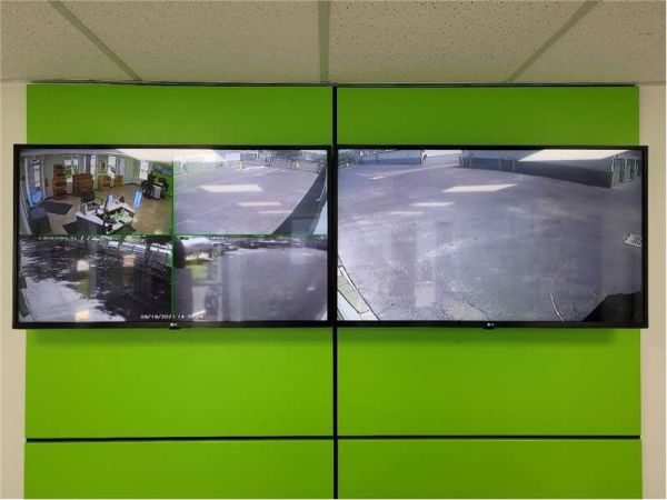 Extra Space Storage - 0633 - West Palm Beach - Okeechobee Blvd - 5580 Okeechobee Boulevard