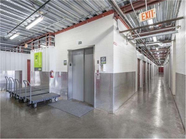 Extra Space Storage - 1366 - Tampa - Cypress St - 5045 West Cypress Street