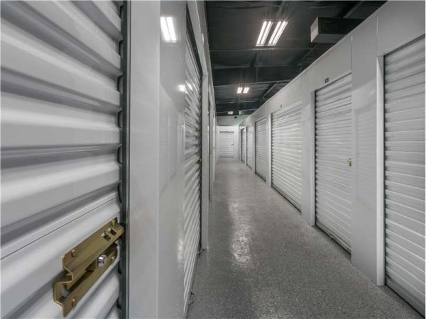 Extra Space Storage - 8640 - Pinellas Park - 66th Street - 8610 66th Street North