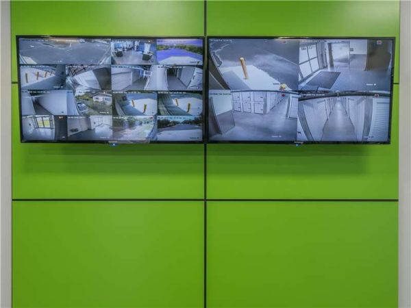 Extra Space Storage - 8640 - Pinellas Park - 66th Street - 8610 66th Street North