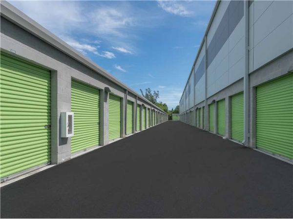 Extra Space Storage - 1648 - Lake Worth - Military Trail - 4960 South Military Trail