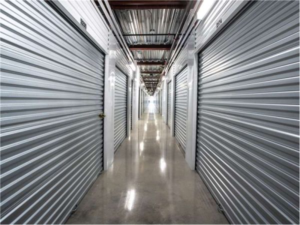 Extra Space Storage - 8839 - San Antonio - Lone Star Parkway - 5611 Lone Star Parkway