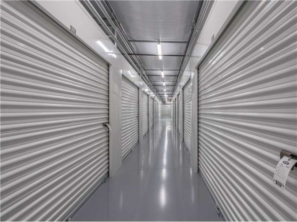 Extra Space Storage - 1840 - Riverview - Bloomingdale Ave - 10670 Bloomingdale Avenue