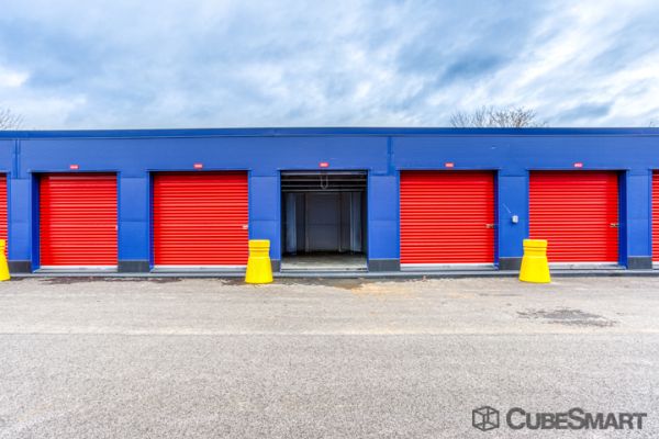 CubeSmart Self Storage - Bronx - 2880 Exterior St - 2880 Exterior Street