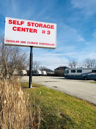Self Storage Center 3 - 1998 Oxford Drive
