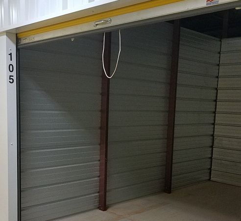 Uncle Tank's Self Storage - 885 West Henri De Tonti Boulevard