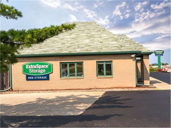 Extra Space Storage - 0424 - Indianapolis - E 56th St - 7009 East 56th Street