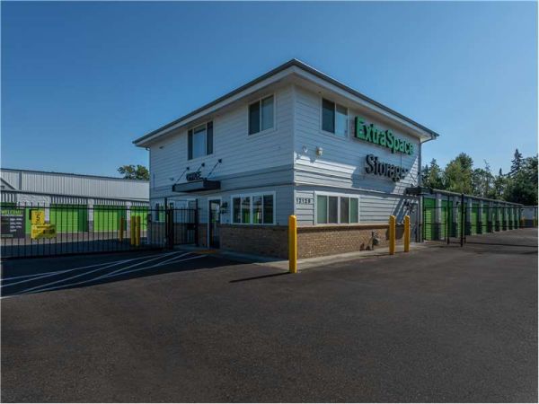 Extra Space Storage - 1341 - Lakewood - Pacific Hwy - 12129 Pacific Highway Southwest