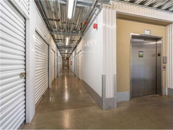 Extra Space Storage - 1341 - Lakewood - Pacific Hwy - 12129 Pacific Highway Southwest