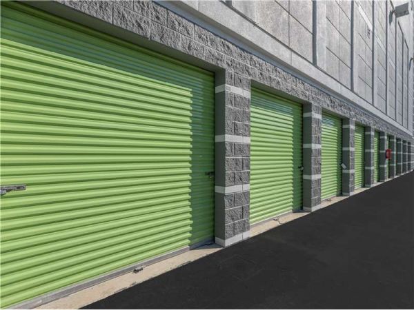 Extra Space Storage - 1424 - Miami - SW 147th Ave - 11851 Southwest 147th Avenue