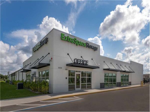 Extra Space Storage - 1869 - Bradenton - 60th Street - 5225 Caruso Road