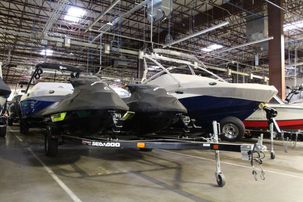 Luxury Vehicle Care - 3901 Southeast Naef Road