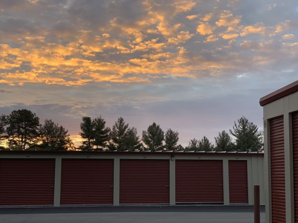 The Storage Barn of Newington - 2211 Woodbury Avenue