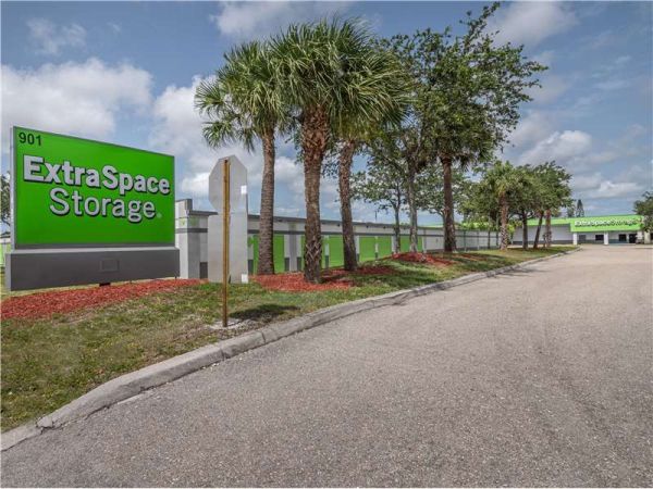 Extra Space Storage - 0591 - West Palm Beach - South Congress Ave - 901 South Congress Avenue