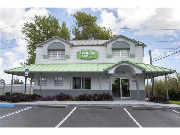 Extra Space Storage - 1682 - Davie - State Road 7 - 3401 South State Road 7