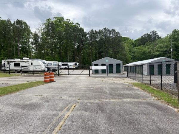 Ms. Lillian's Self Storage - Newnan - 1210 Georgia 16