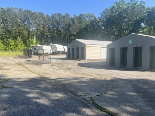 Ms. Lillian's Self Storage - Newnan - 1210 Georgia 16