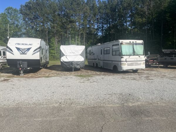 Ms. Lillian's Self Storage - Newnan - 1210 Georgia 16