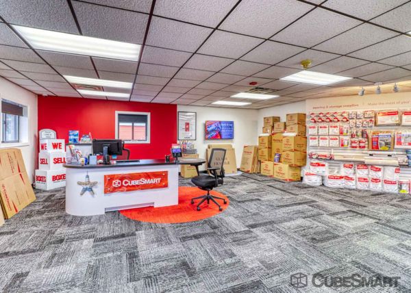 CubeSmart Self Storage - Narragansett - 39 Walts Way - 39 Walts Way