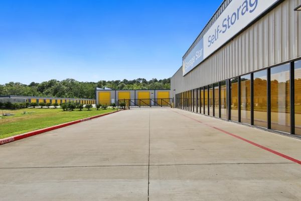 Storage Star Pasadena - Red Bluff - 10800 Red Bluff Road