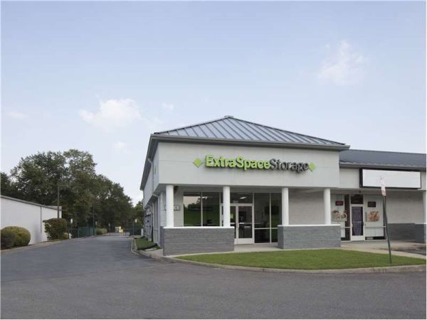 Extra Space Storage - 1325 - Richmond - 6100 W Broad St - 6100 West Broad Street