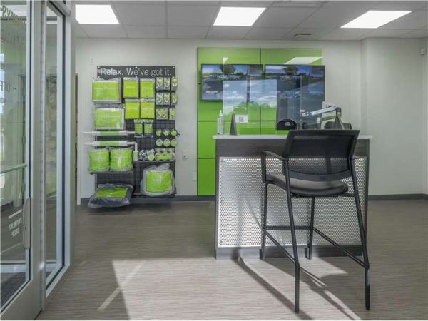 Extra Space Storage - 0752 - Deland - S Woodland Blvd - 2745 South Woodland Boulevard