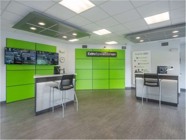 Extra Space Storage - 1657 - Orlando - University Blvd - 11071 University Boulevard