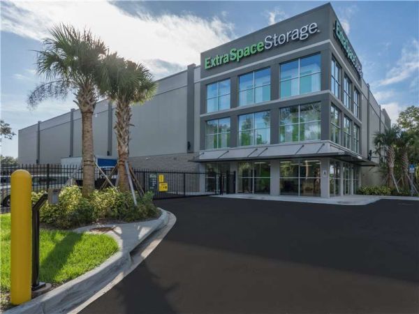 Extra Space Storage - 7028 - Port Orange - Journeys End Way - 5850 Journey's End Way