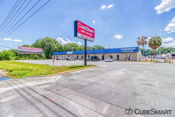 CubeSmart Self Storage - Lakeland - 3345 E Memorial Blvd - 3345 US-92 E