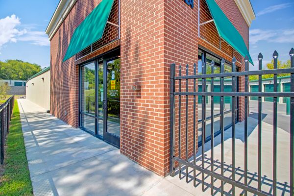 Mini Storage Depot - Brick Church Pike - 3024 Brick Church Pike