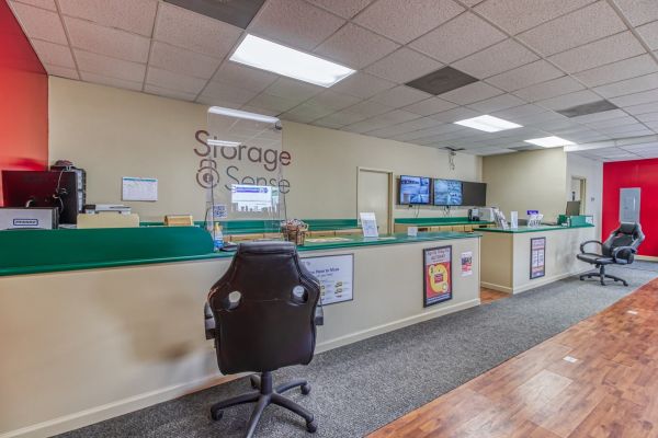 Storage Sense - Huntsville - Winchester - 1542 Winchester Road Northeast