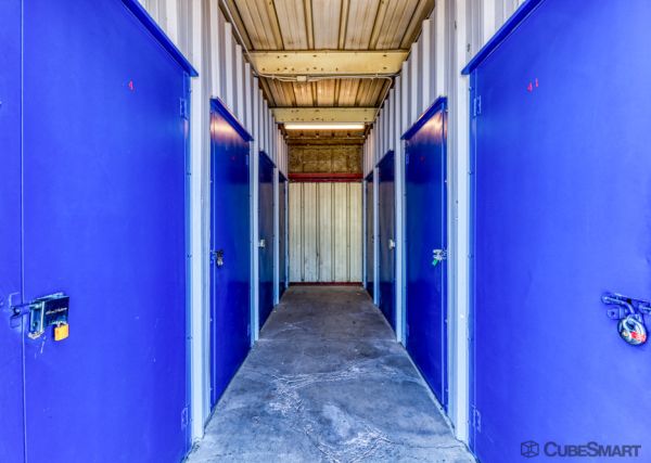 CubeSmart Self Storage - Tuscon - 702 W Silverlake Rd - 702 West Silverlake Road