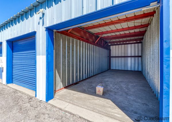 CubeSmart Self Storage - Tuscon - 702 W Silverlake Rd - 702 West Silverlake Road