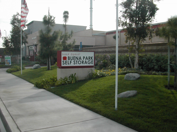 Buena Park Self Storage - 7111 Mcneil Lane