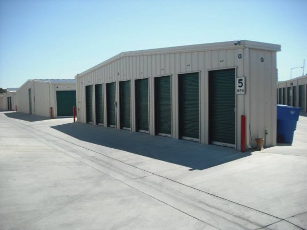 Sanger Self Storage - 110 ACADEMY ST