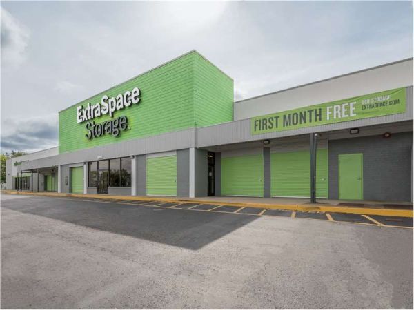 Extra Space Storage - 0574 - Nashville - Charlotte Pike - 5845 Charlotte Pike
