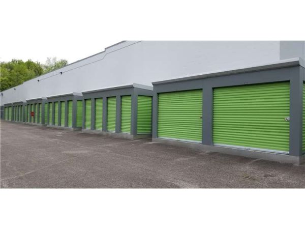 Extra Space Storage - 0574 - Nashville - Charlotte Pike - 5845 Charlotte Pike