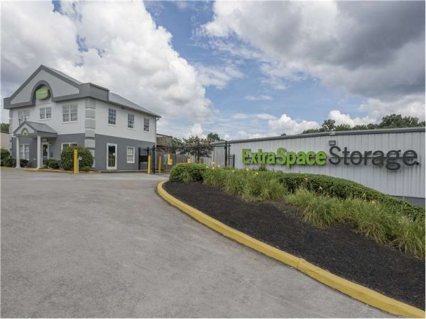 Extra Space Storage - 8196 - Taylors - Wade Hampton Blvd - 3600 Wade Hampton Boulevard