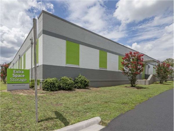 Extra Space Storage - 1743 - Greenville - Laurens Rd - 1201 Laurens Road
