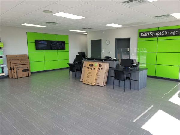 Extra Space Storage - 7027 - Tampa - 10110 Anderson Rd - 10110 Anderson Road