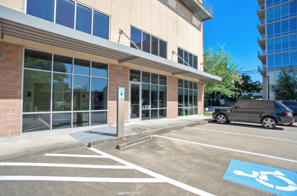 Bullseye Storage - Houston - West Dallas - 3200 West Dallas Street