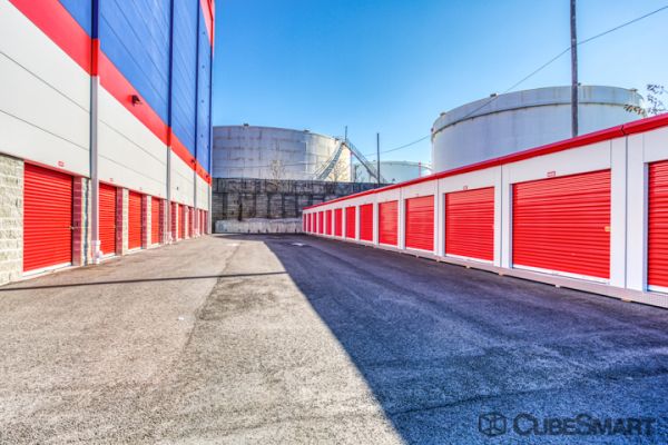 CubeSmart Self Storage - Bayonne - 186 East 22nd Street
