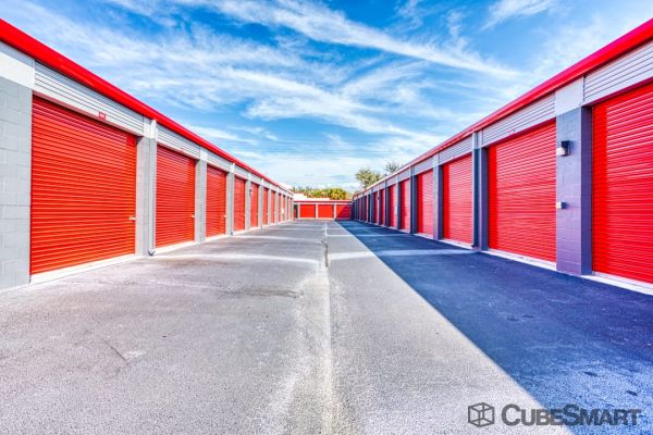 CubeSmart Self Storage - Fort Myers - 13750 Plantation Rd - 13750 Plantation Road