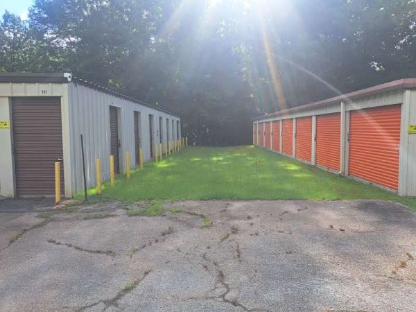 Ms. Lillian's Self-Storage - Warm Springs - 51 Green Street